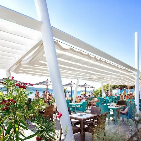 Campsite Adria More Mobile Homes Solaris Sibenik