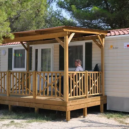 Adria More Mobile Homes Solaris Campsite *